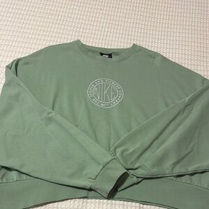 Nike Green Crewneck
